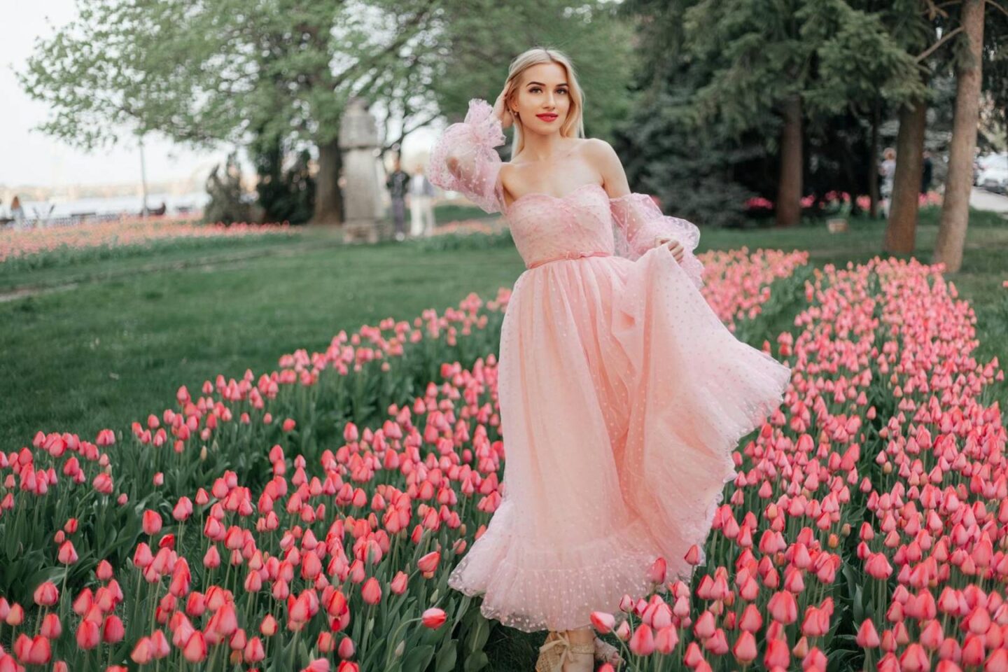 Najmodniejsze kolory sezonu i jak je stylizować